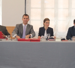 Los Príncipes de Asturias durante la reunión anual del patronato de la Residencia de Estudiantes